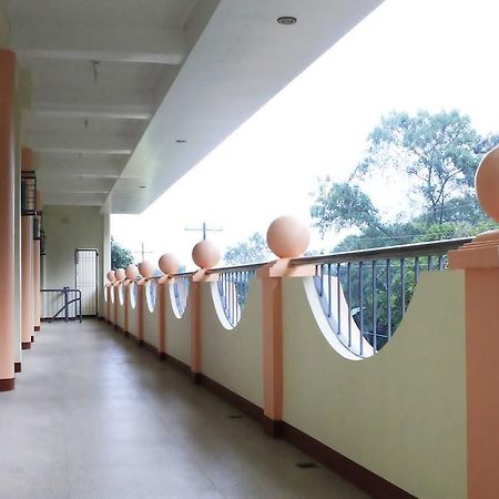 Amerson Pension Place Puerto Princesa Eksteriør bilde