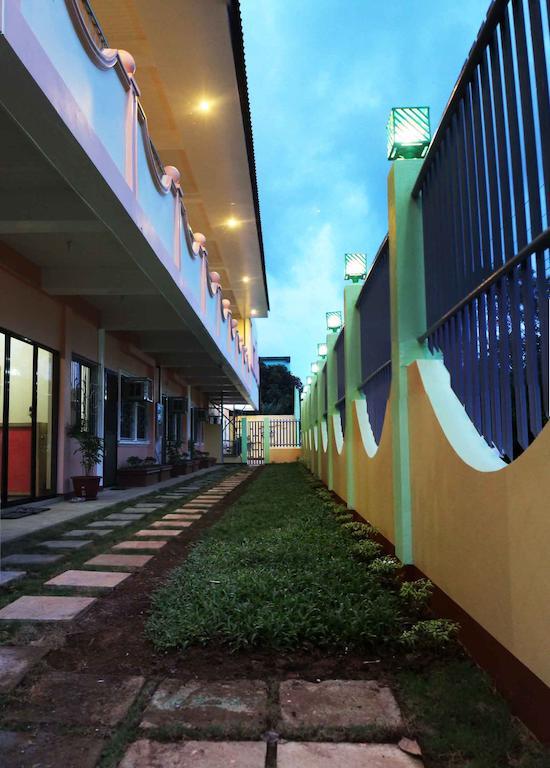 Amerson Pension Place Puerto Princesa Eksteriør bilde
