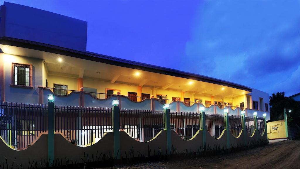 Amerson Pension Place Puerto Princesa Eksteriør bilde