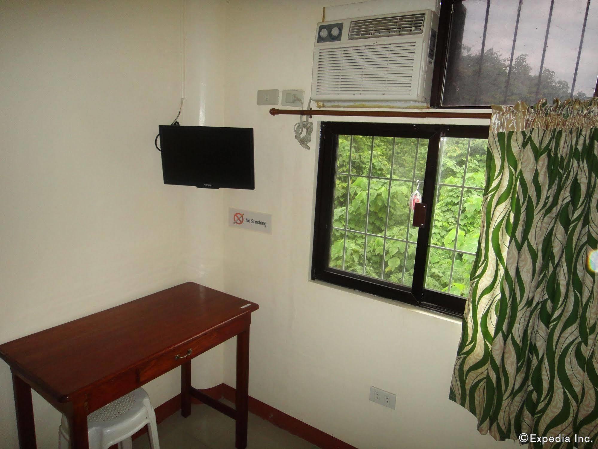 Amerson Pension Place Puerto Princesa Eksteriør bilde