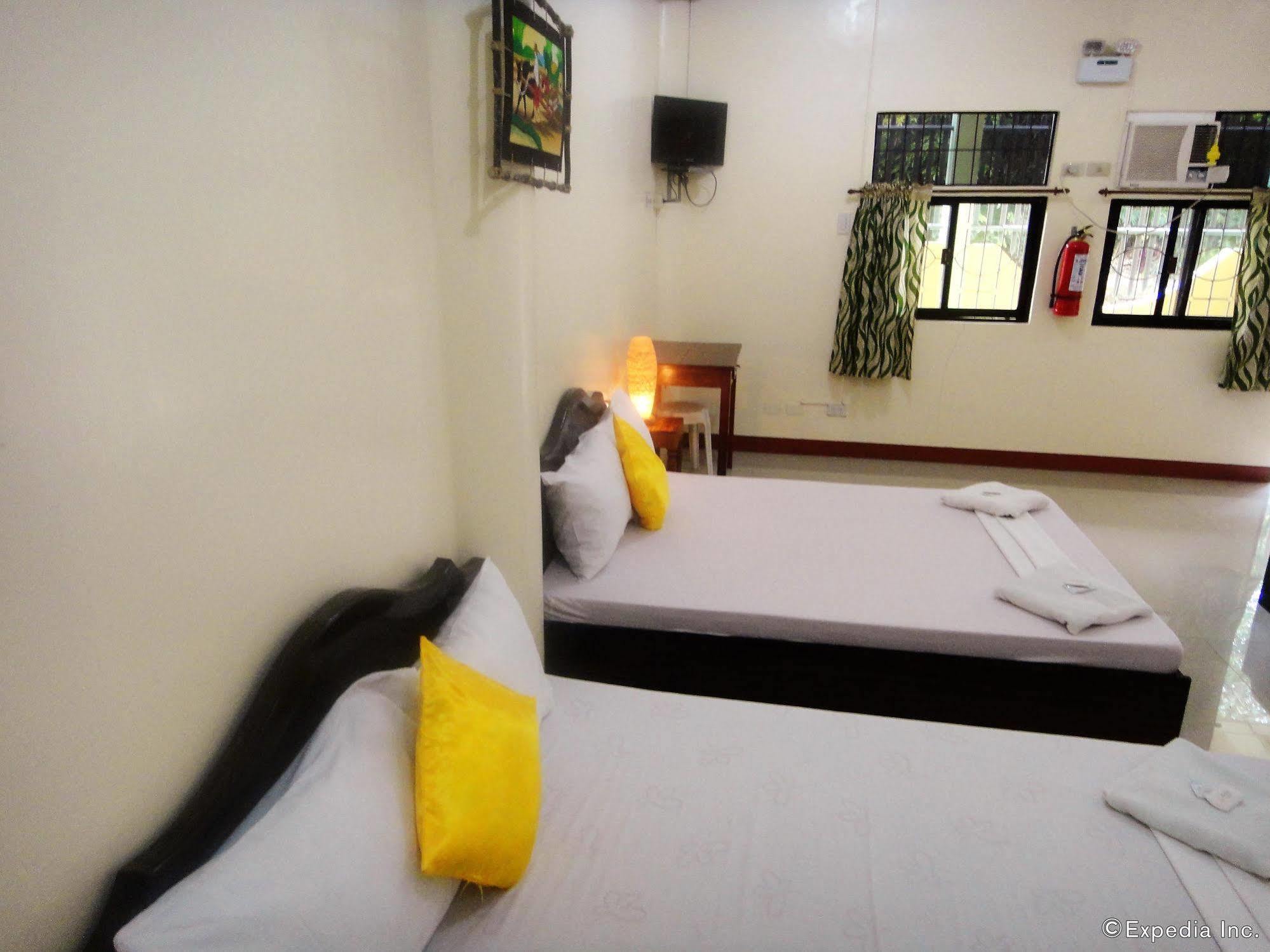 Amerson Pension Place Puerto Princesa Eksteriør bilde