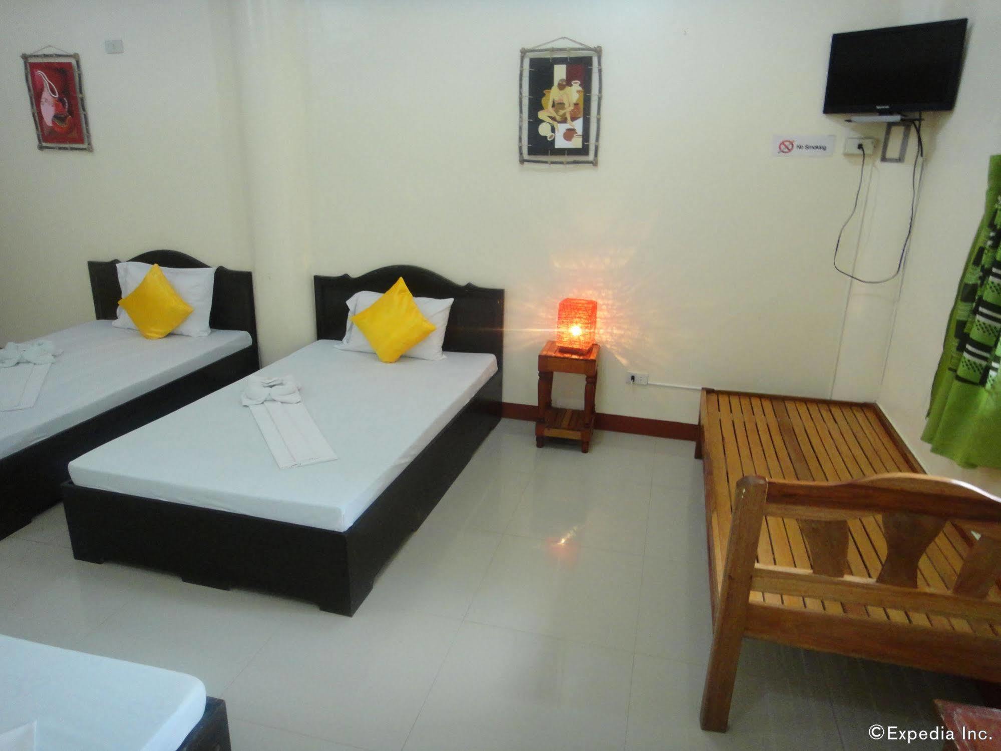 Amerson Pension Place Puerto Princesa Eksteriør bilde