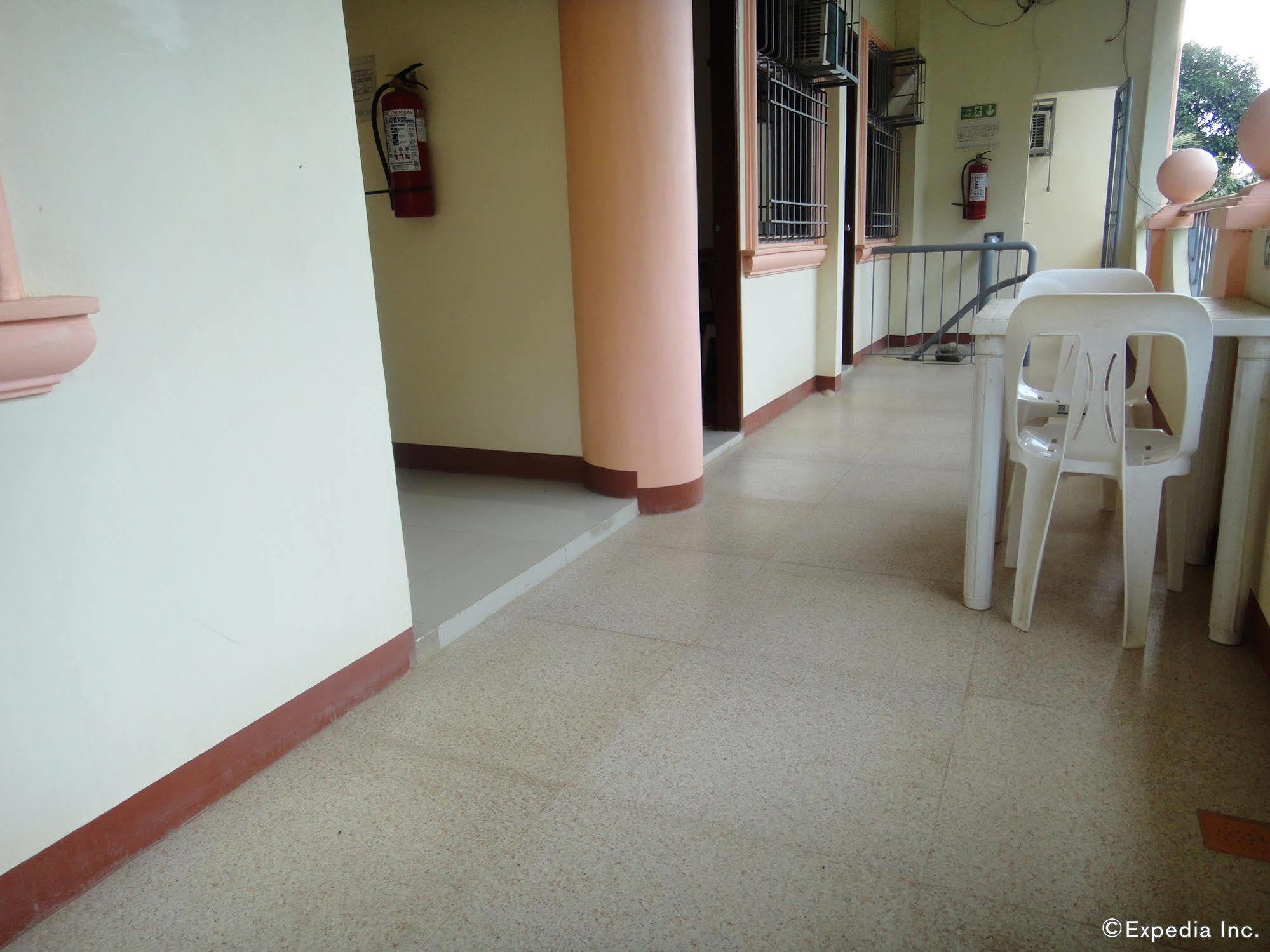 Amerson Pension Place Puerto Princesa Eksteriør bilde